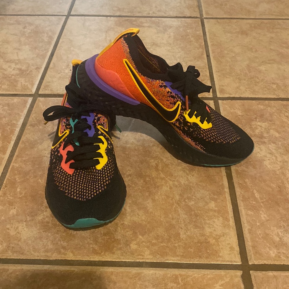 Wmns Shoes For Sale!!!